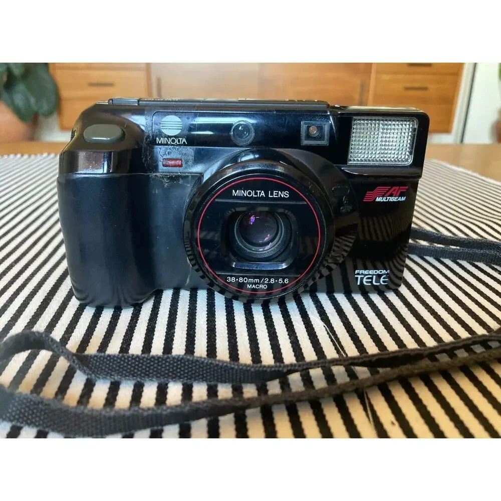 *FLAW Minolta AF Multibeam Freedom TELE 38-80mm/2.8-5.6 Macro PARTS ONLY‎